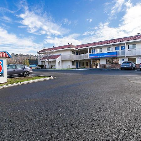 Motel 6 Vallejo - Maritime North Екстер'єр фото